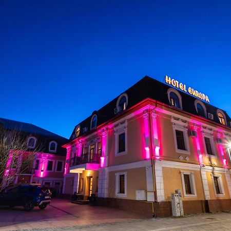 Hotel Europa Târgu Jiu Exterior foto