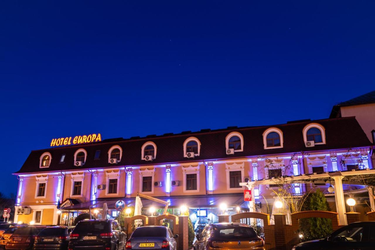 Hotel Europa Târgu Jiu Exterior foto
